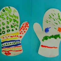 Конспект ООД по рисованию в младшей группе «Украсим рукавичку-домик»